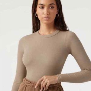 Joah Brown Crewneck Longsleeve - S/M